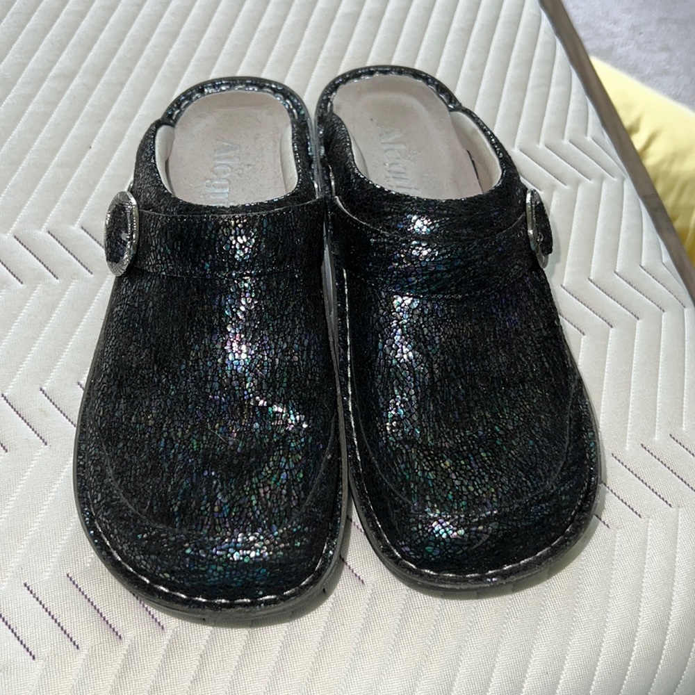 Never worn